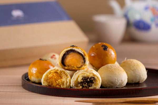 26Aug2023 : The most popular pastry box for Mid-Autumn Festival by Taiwan Pastry Chef Amber Ni